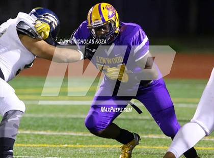 Thumbnail 2 in Warren vs. Lynwood photogallery.