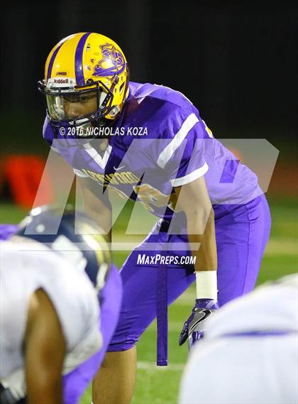 Thumbnail 1 in Warren vs. Lynwood photogallery.