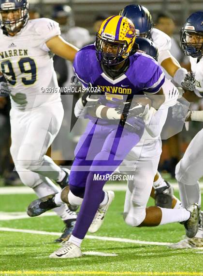 Thumbnail 1 in Warren vs. Lynwood photogallery.