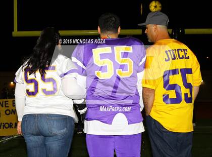 Thumbnail 2 in Warren vs. Lynwood photogallery.