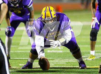 Thumbnail 2 in Warren vs. Lynwood photogallery.