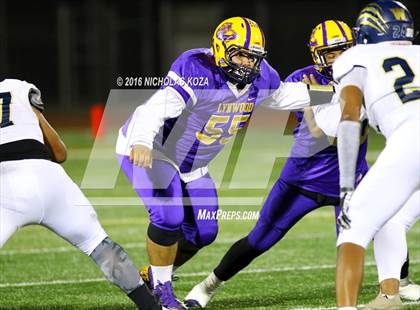Thumbnail 2 in Warren vs. Lynwood photogallery.