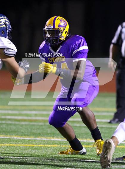 Thumbnail 3 in Warren vs. Lynwood photogallery.