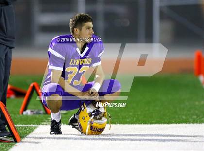 Thumbnail 3 in Warren vs. Lynwood photogallery.