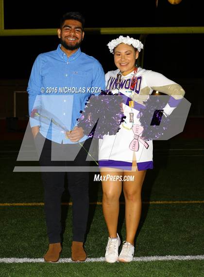 Thumbnail 3 in Warren vs. Lynwood photogallery.
