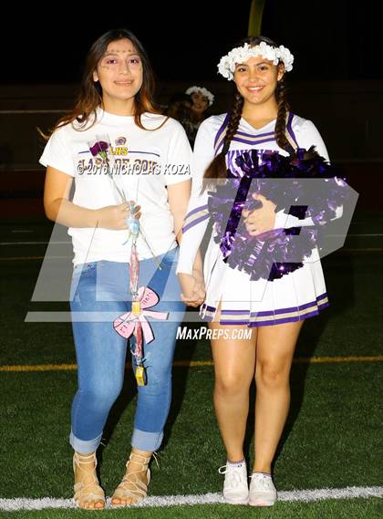 Thumbnail 1 in Warren vs. Lynwood photogallery.