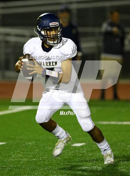 Thumbnail 2 in Warren vs. Lynwood photogallery.