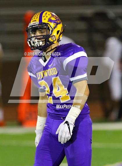 Thumbnail 3 in Warren vs. Lynwood photogallery.