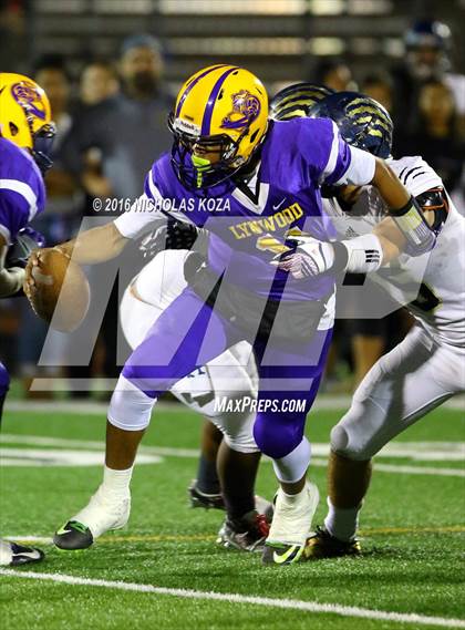 Thumbnail 3 in Warren vs. Lynwood photogallery.