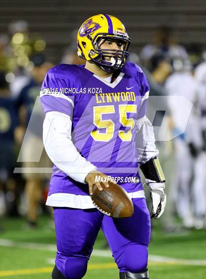 Thumbnail 2 in Warren vs. Lynwood photogallery.