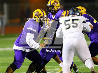 Thumbnail 3 in Warren vs. Lynwood photogallery.