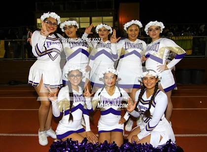 Thumbnail 1 in Warren vs. Lynwood photogallery.