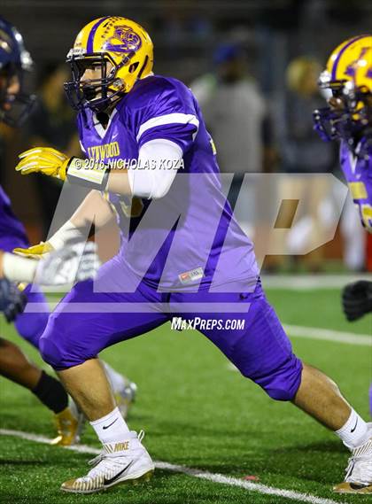 Thumbnail 1 in Warren vs. Lynwood photogallery.