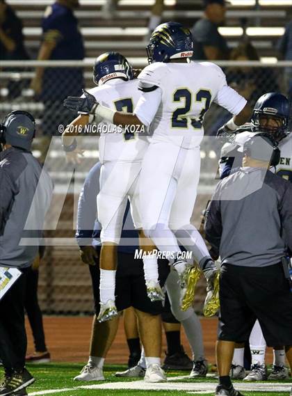 Thumbnail 3 in Warren vs. Lynwood photogallery.