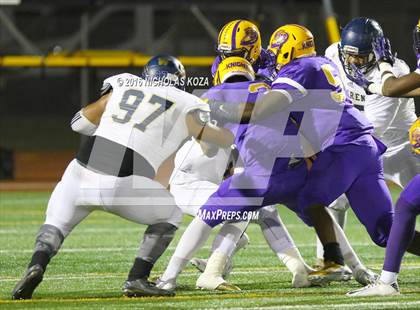 Thumbnail 1 in Warren vs. Lynwood photogallery.