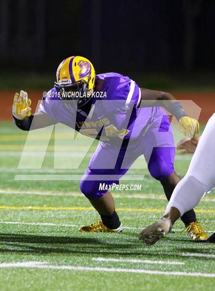 Thumbnail 1 in Warren vs. Lynwood photogallery.