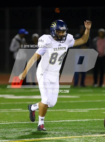 Thumbnail 2 in Warren vs. Lynwood photogallery.