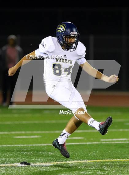 Thumbnail 2 in Warren vs. Lynwood photogallery.