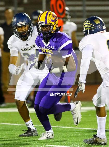 Thumbnail 3 in Warren vs. Lynwood photogallery.