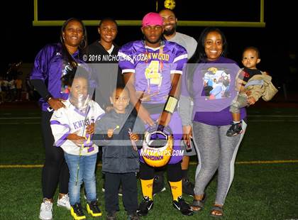 Thumbnail 3 in Warren vs. Lynwood photogallery.