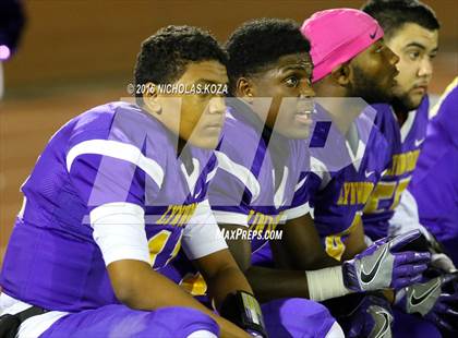 Thumbnail 2 in Warren vs. Lynwood photogallery.