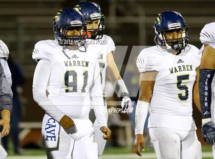 Thumbnail 2 in Warren vs. Lynwood photogallery.