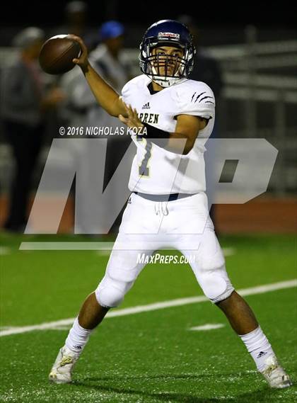 Thumbnail 3 in Warren vs. Lynwood photogallery.