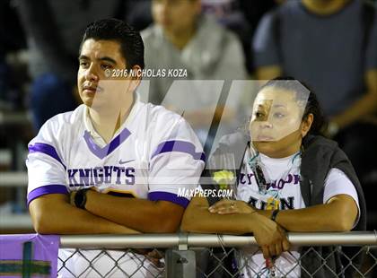 Thumbnail 2 in Warren vs. Lynwood photogallery.
