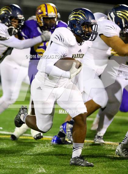 Thumbnail 2 in Warren vs. Lynwood photogallery.