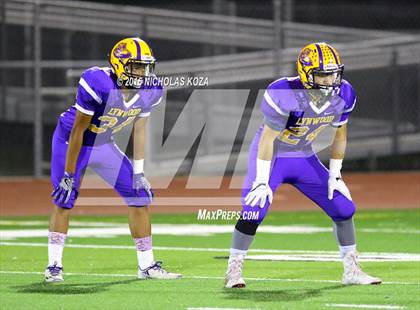 Thumbnail 2 in Warren vs. Lynwood photogallery.