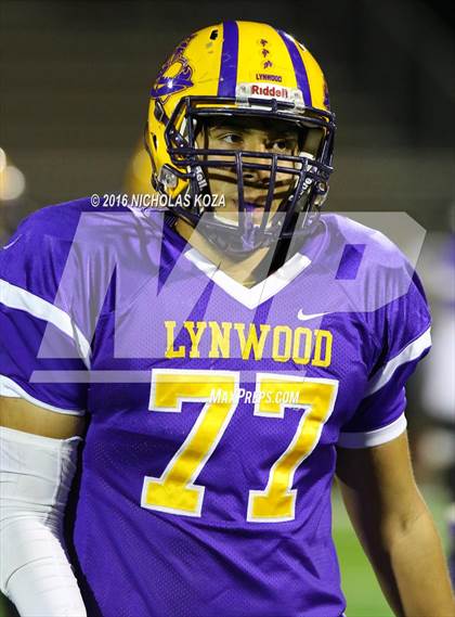 Thumbnail 2 in Warren vs. Lynwood photogallery.