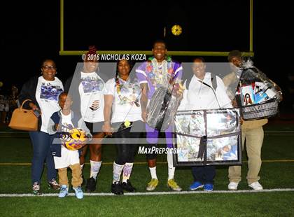 Thumbnail 3 in Warren vs. Lynwood photogallery.
