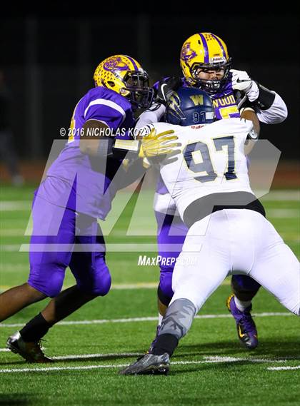 Thumbnail 3 in Warren vs. Lynwood photogallery.