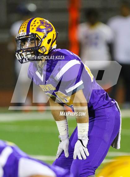Thumbnail 1 in Warren vs. Lynwood photogallery.