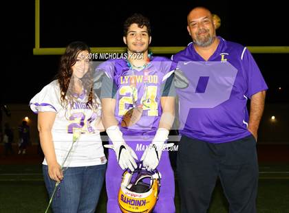 Thumbnail 2 in Warren vs. Lynwood photogallery.