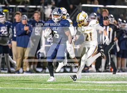 Thumbnail 3 in Simi Valley vs. Loyola photogallery.