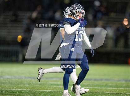 Thumbnail 3 in Simi Valley vs. Loyola photogallery.