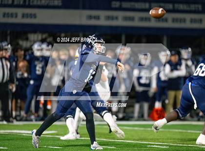 Thumbnail 2 in Simi Valley vs. Loyola photogallery.