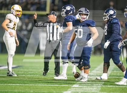Thumbnail 3 in Simi Valley vs. Loyola photogallery.