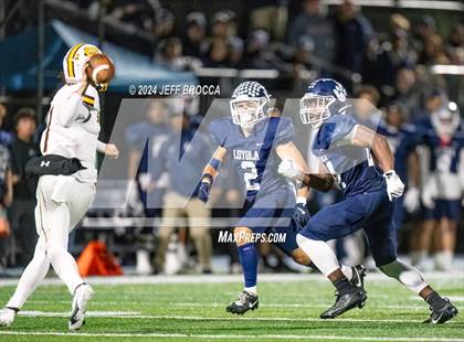 Thumbnail 1 in Simi Valley vs. Loyola photogallery.