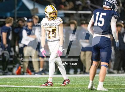 Thumbnail 2 in Simi Valley vs. Loyola photogallery.