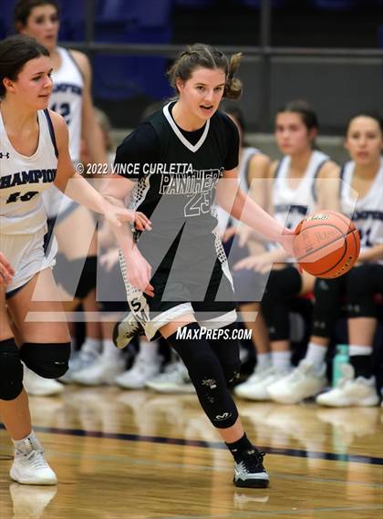 Thumbnail 1 in San Marcos HomeSchool vs. Boerne-Champion (Wimberley Hoopfest) photogallery.