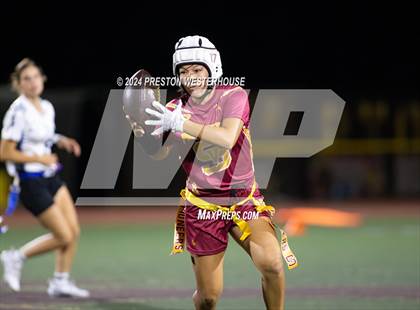 Thumbnail 2 in Buena @ Simi Valley photogallery.