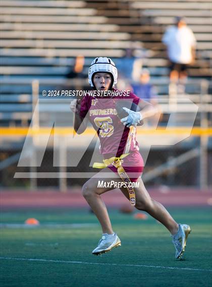 Thumbnail 2 in Buena @ Simi Valley photogallery.