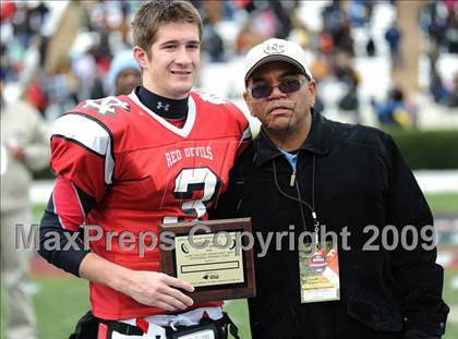 Thumbnail 3 in Reidsville vs. Newton-Conover (NCHSAA 2AA Final) photogallery.