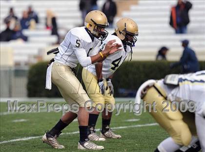 Thumbnail 3 in Reidsville vs. Newton-Conover (NCHSAA 2AA Final) photogallery.