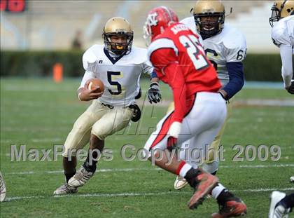 Thumbnail 3 in Reidsville vs. Newton-Conover (NCHSAA 2AA Final) photogallery.