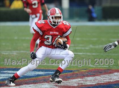 Thumbnail 3 in Reidsville vs. Newton-Conover (NCHSAA 2AA Final) photogallery.