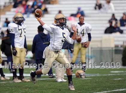 Thumbnail 2 in Reidsville vs. Newton-Conover (NCHSAA 2AA Final) photogallery.
