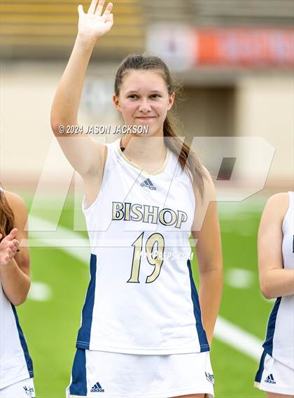 Thumbnail 2 in Bishop McGuinness vs. Union Pines (NCHSAA 1A/2A/3A Final) photogallery.